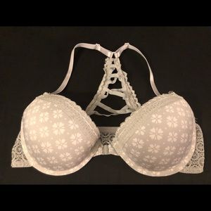 Front clip bra. Brand new!